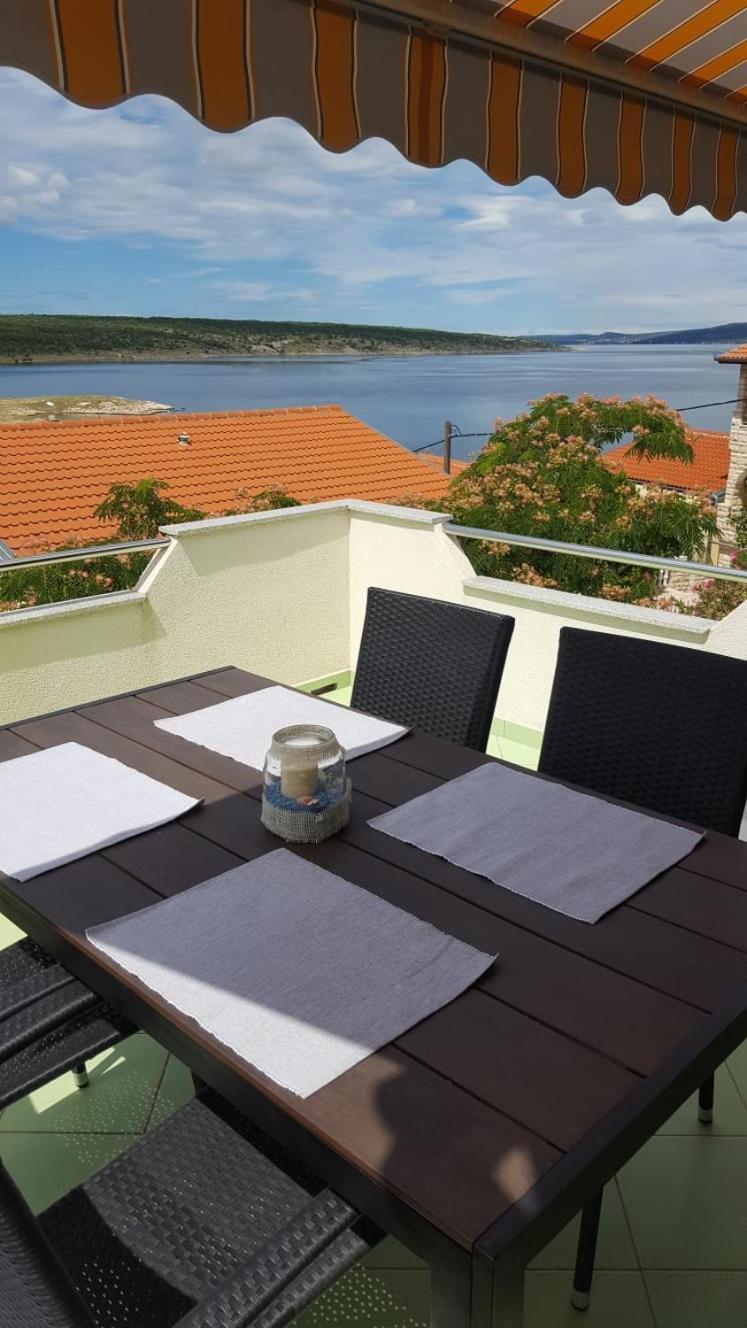 Apartmani Ana - Meka Draga โอเบรอควาซ ภายนอก รูปภาพ