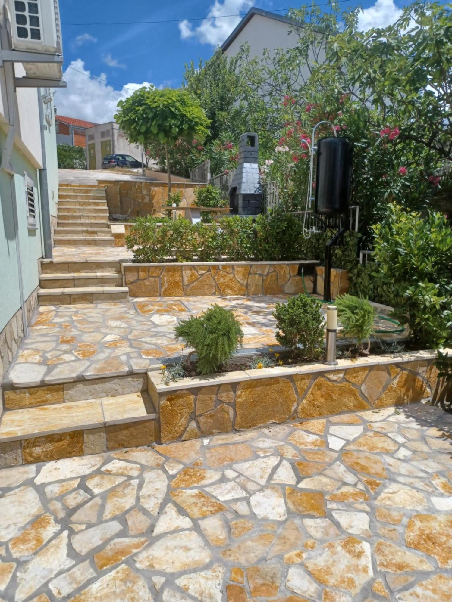 Apartmani Ana - Meka Draga โอเบรอควาซ ภายนอก รูปภาพ