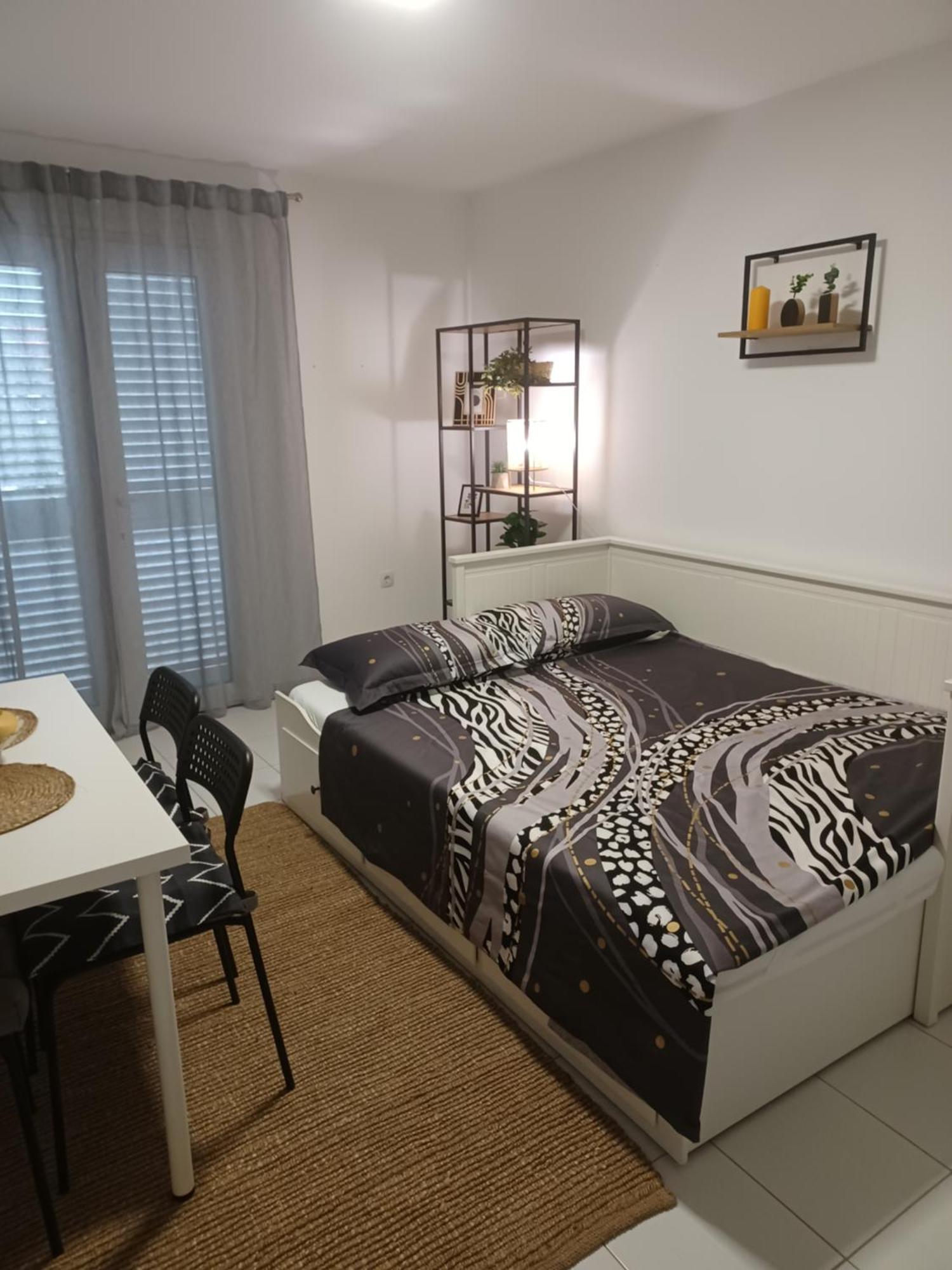 Apartmani Ana - Meka Draga โอเบรอควาซ ภายนอก รูปภาพ