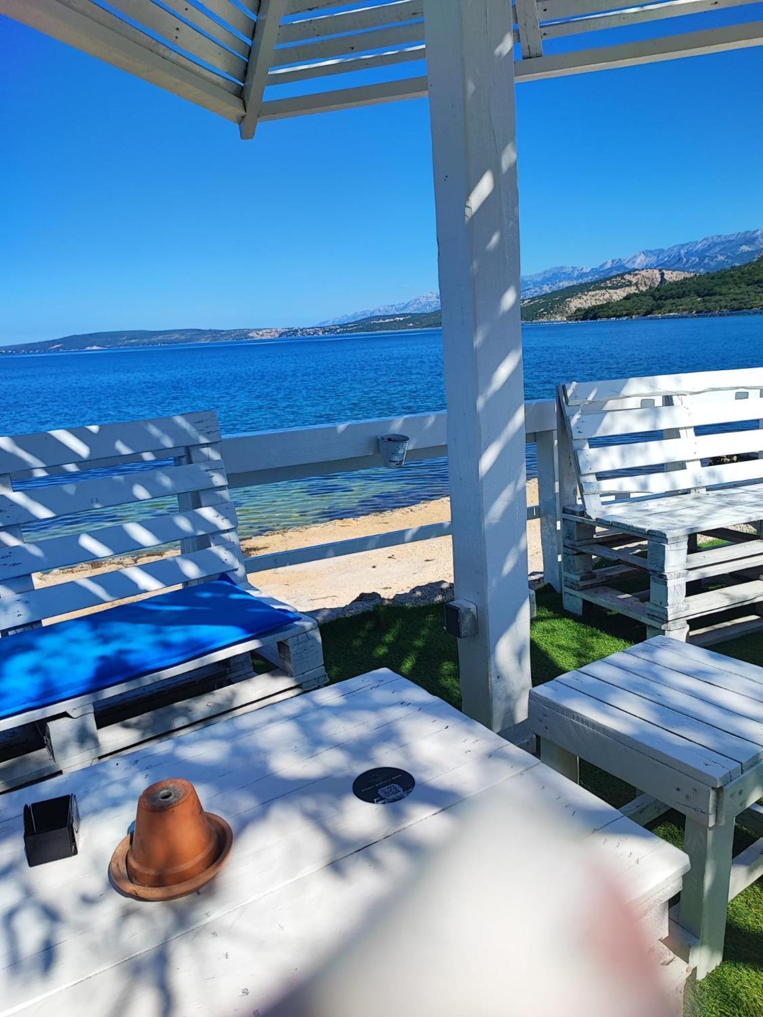 Apartmani Ana - Meka Draga โอเบรอควาซ ภายนอก รูปภาพ