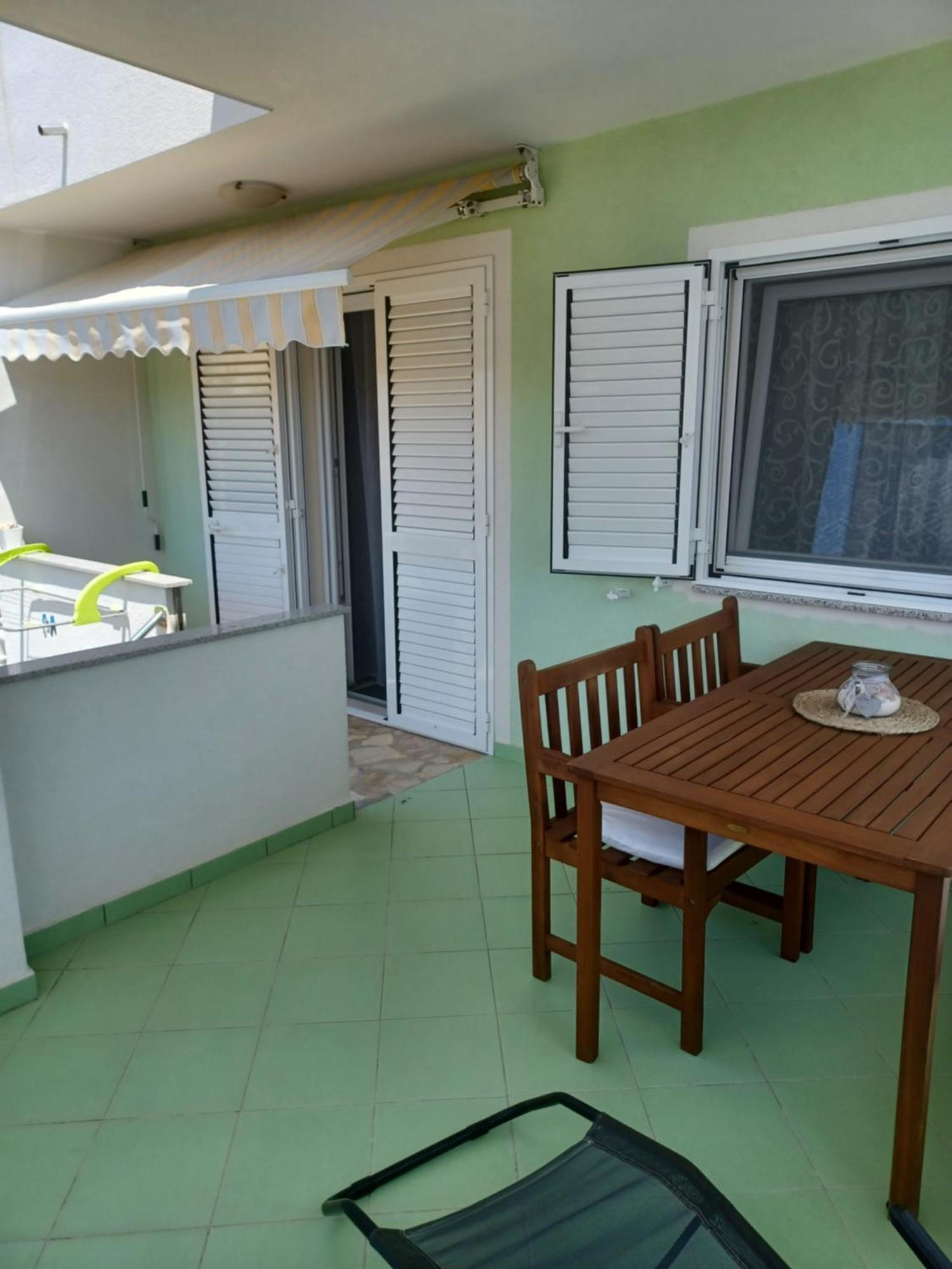 Apartmani Ana - Meka Draga โอเบรอควาซ ภายนอก รูปภาพ